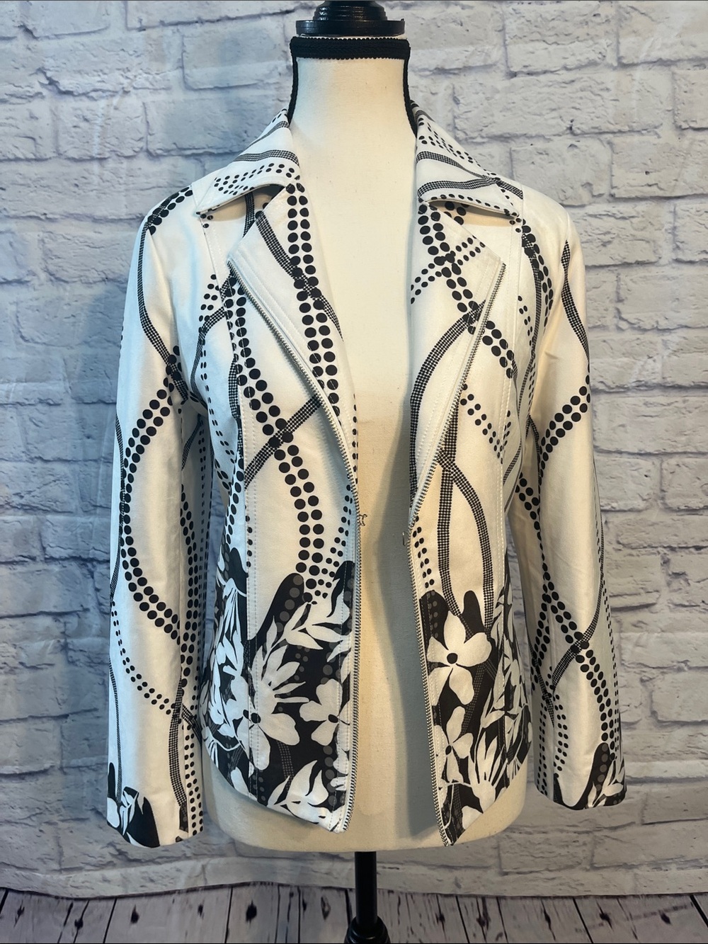Joseph Ribkoff Moto Jacket Blazer Graphic Floral & Dotted Faux Zipper Size Small